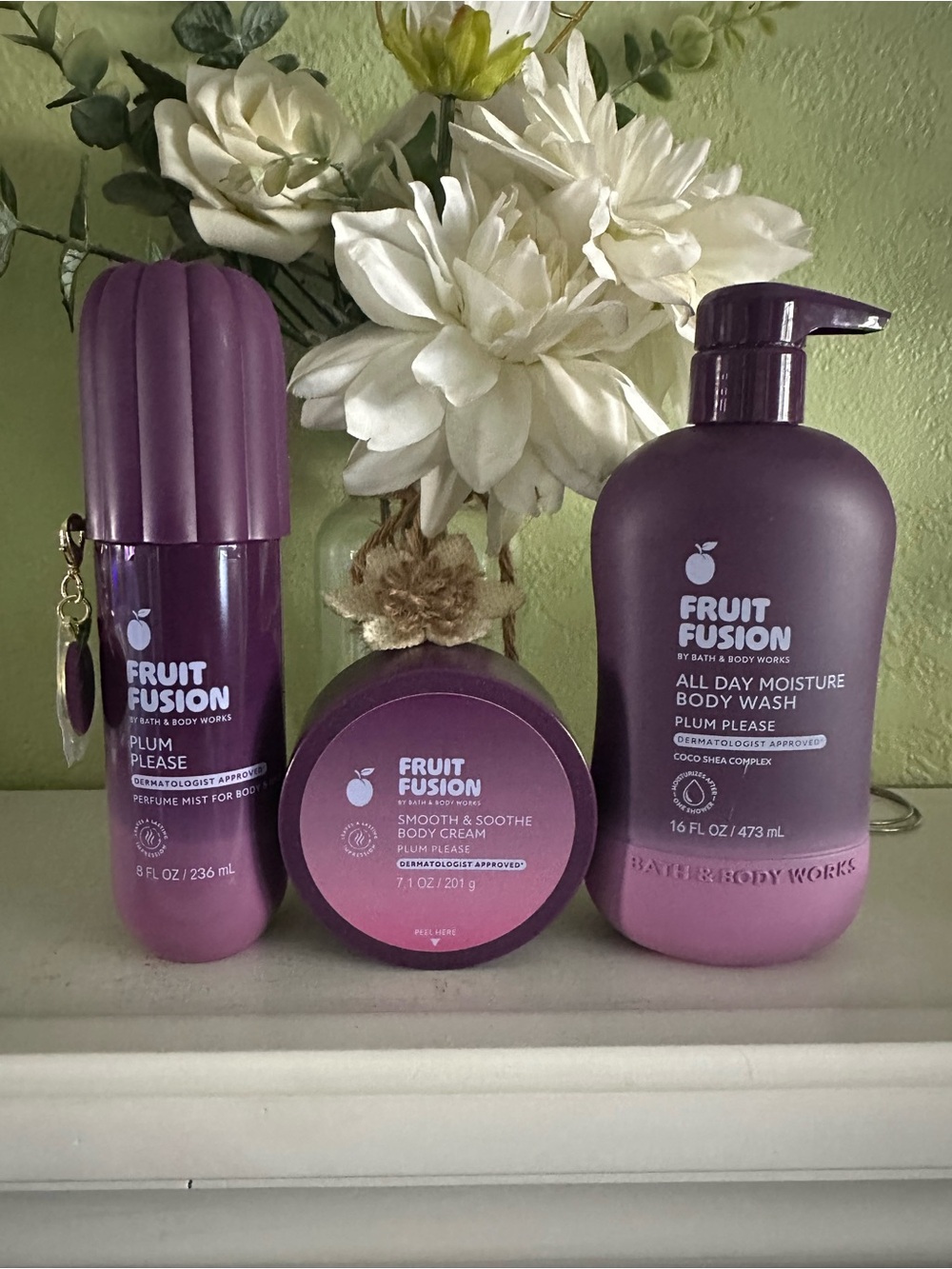 NEW BBW FRUIT FUSHION (3) PC PLUM BODY CARE SET